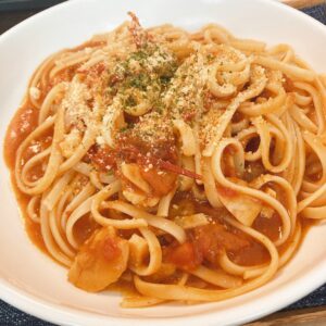 トマトチーズパスタ