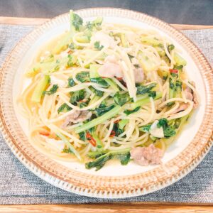 豚肉と大根の葉のペペロンチーノ