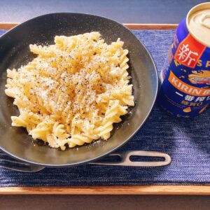 黒コショウのショートパスタ