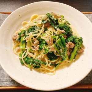 ひき肉と菜花のわさびマヨパスタ