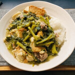 のらぼう菜と厚揚げと豚こまの中華風餡かけ煮