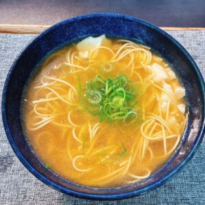 崩し豆腐醤油ラーメン