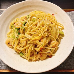 エビとブロッコリーのペペロンチーノ