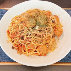 ミートボールトマトソースパスタ
